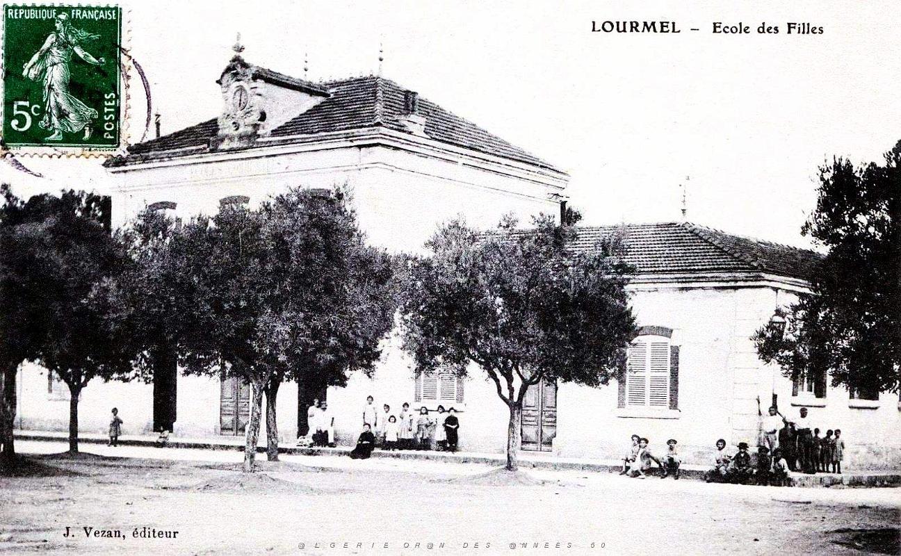 Lourmel - Ecole de Filles.jpg